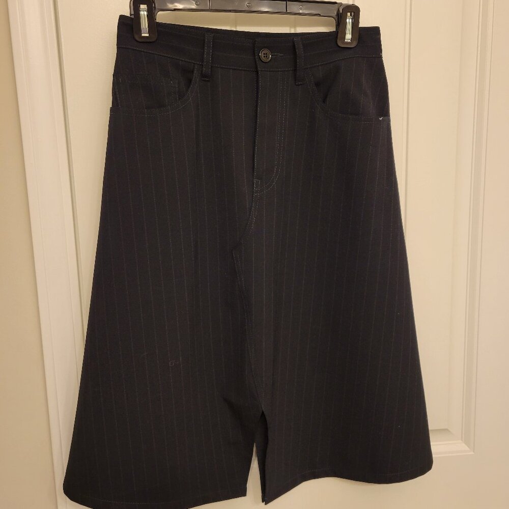 Navy skirt